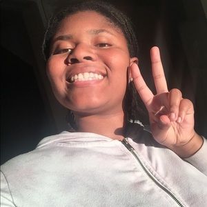 Meet your Posher, Kennedy